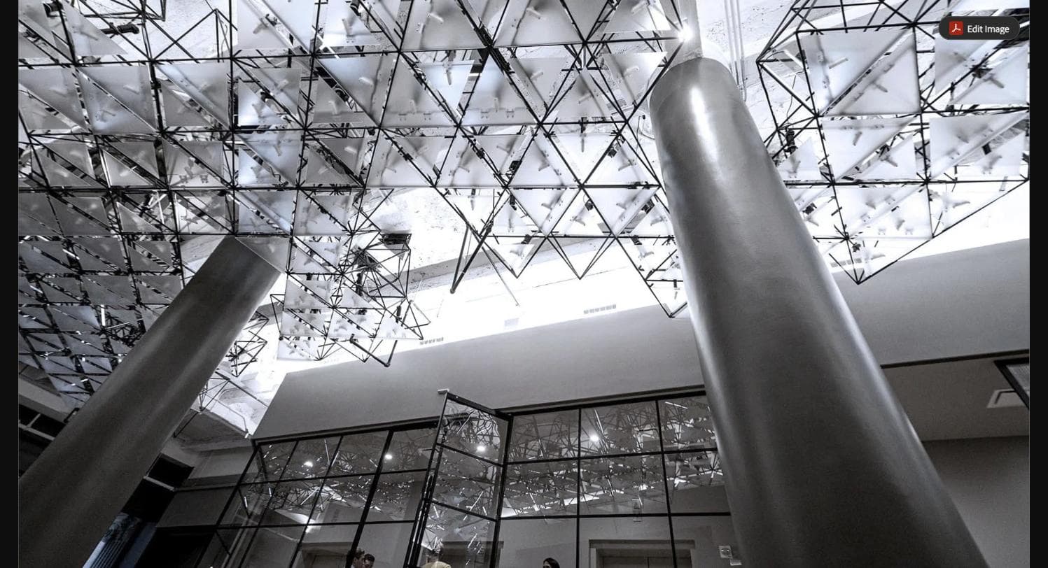 Xandr | Tetra | Data as Kinetic Art